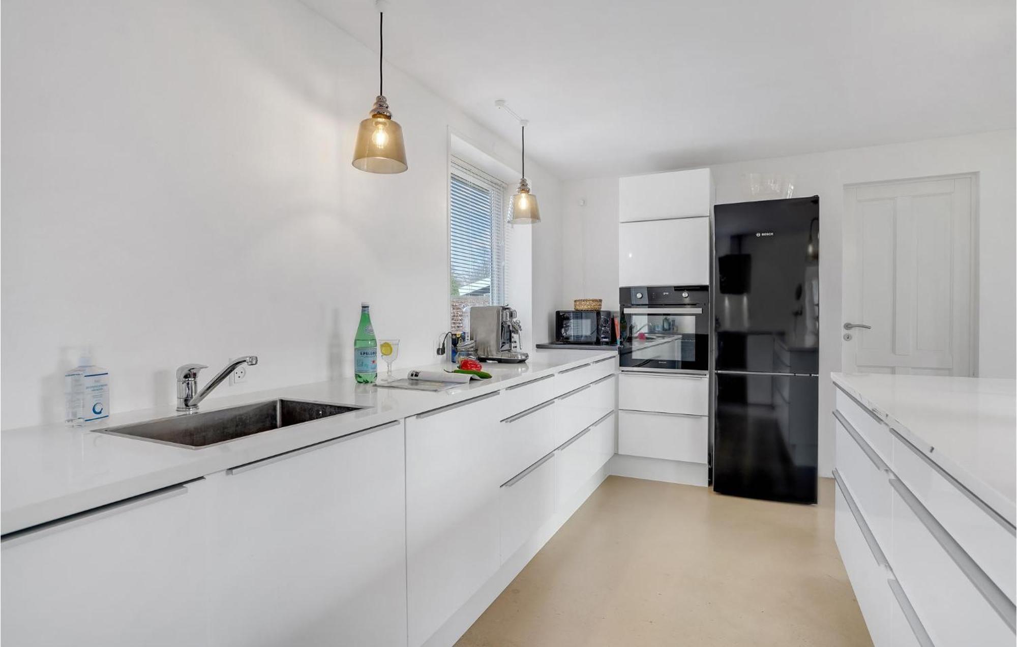 Gorgeous Home In Sunds With Kitchen 외부 사진